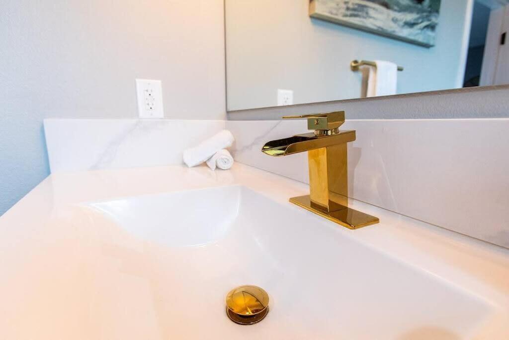 Restaurants-Pets-Professionals-Fastwifi-A C-Patios Appartement San Diego Buitenkant foto