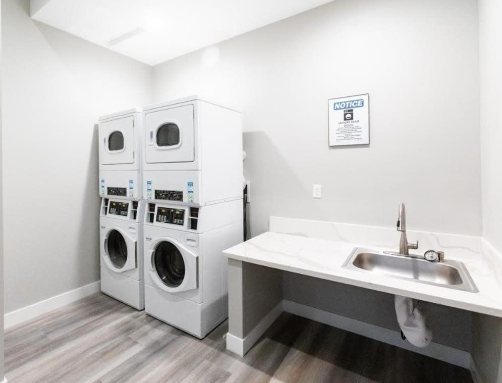 Restaurants-Pets-Professionals-Fastwifi-A C-Patios Appartement San Diego Buitenkant foto