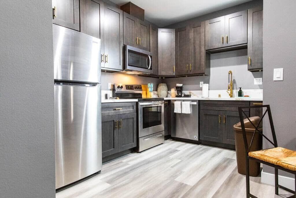 Restaurants-Pets-Professionals-Fastwifi-A C-Patios Appartement San Diego Buitenkant foto