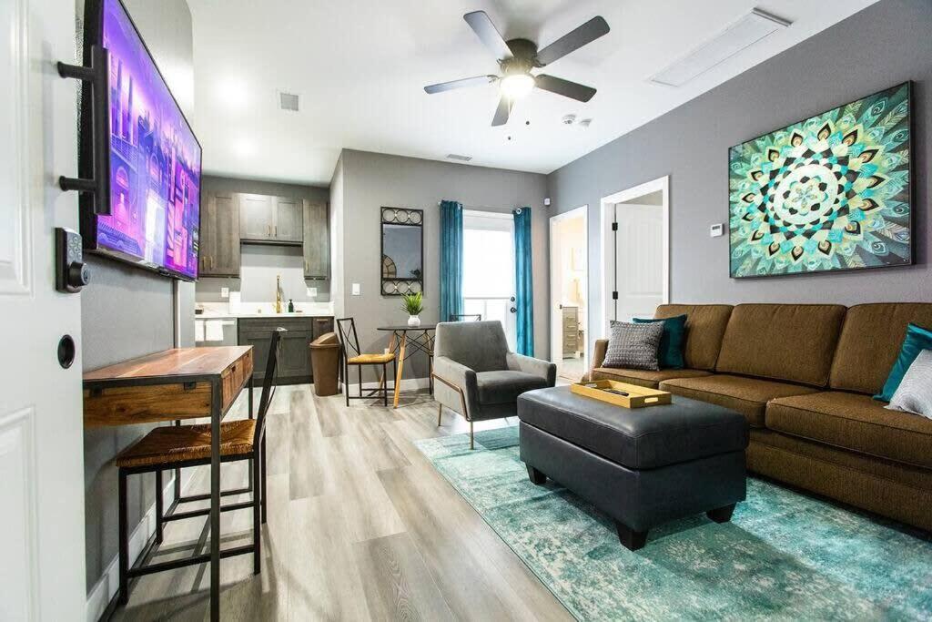 Restaurants-Pets-Professionals-Fastwifi-A C-Patios Appartement San Diego Buitenkant foto